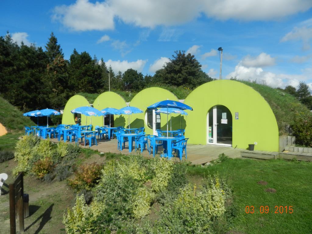 Flower Camping Le Rompval Hotel Мер-ле-Бен Екстериор снимка